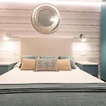 Tetuan Apartments, By Homing U